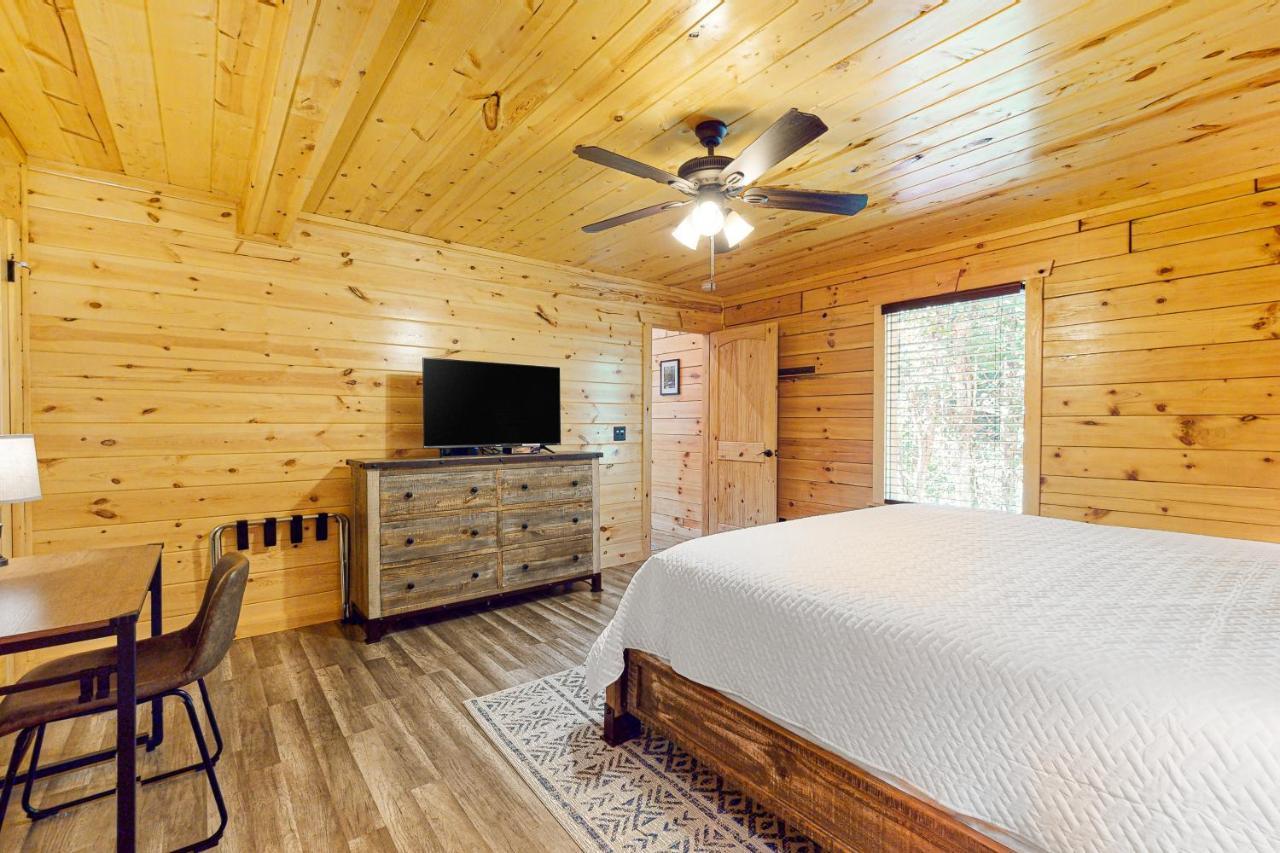 Knotty Escape Villa Gatlinburg Eksteriør bilde
