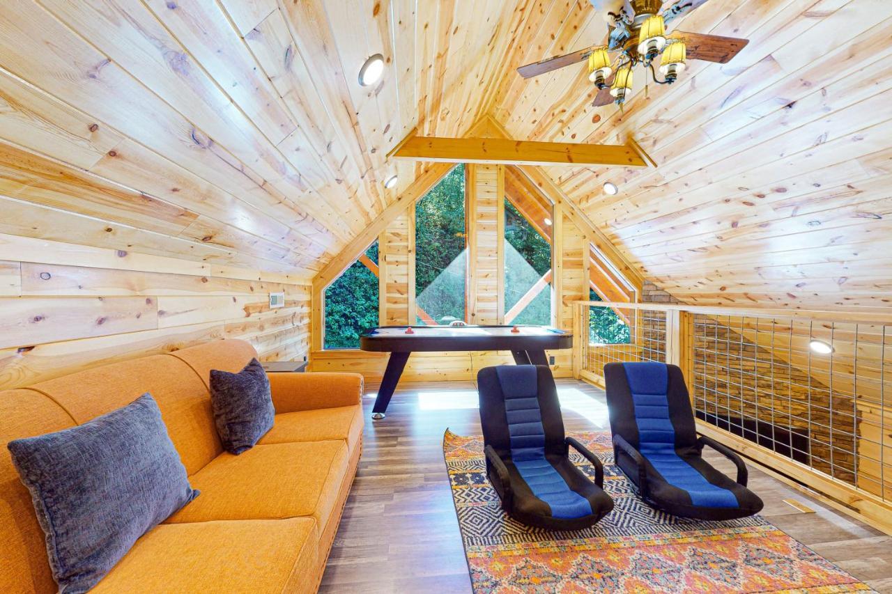 Knotty Escape Villa Gatlinburg Eksteriør bilde